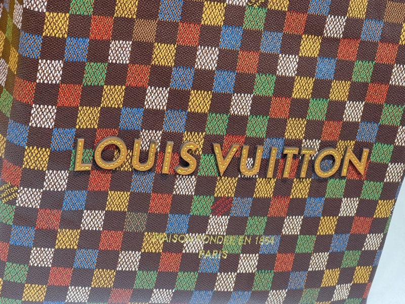 LV Shopping Bags